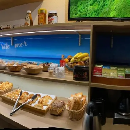 Cit'hotel Atlantis Hotel 2*