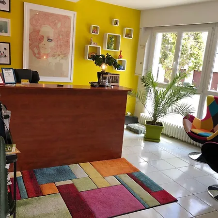 Cit'hotel Atlantis Ξενοδοχείο 2*