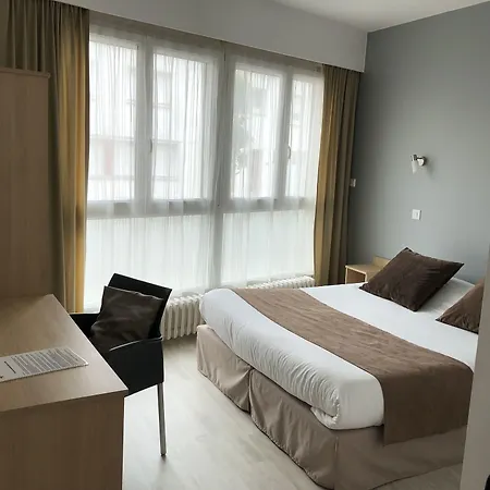 Cit'hotel Atlantis Otel 2*