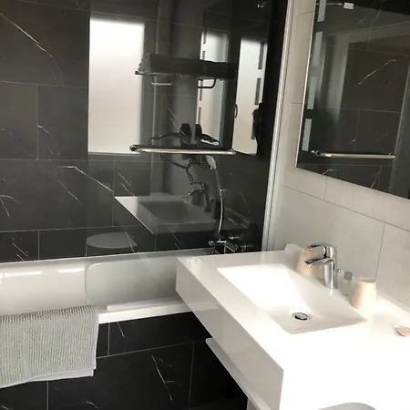 Cit'hotel Atlantis Ρουαγιάν