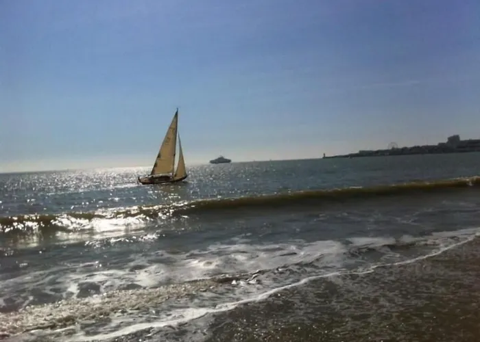 Cit'hotel Atlantis Ξενοδοχείο Ρουαγιάν