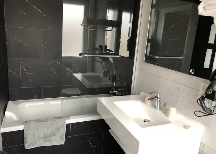 Cit'hotel Atlantis Ρουαγιάν