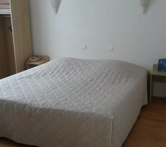 Cit'hotel Atlantis Ξενοδοχείο 2*