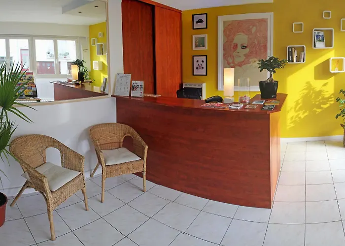 Cit'hotel Atlantis Hotel 2*