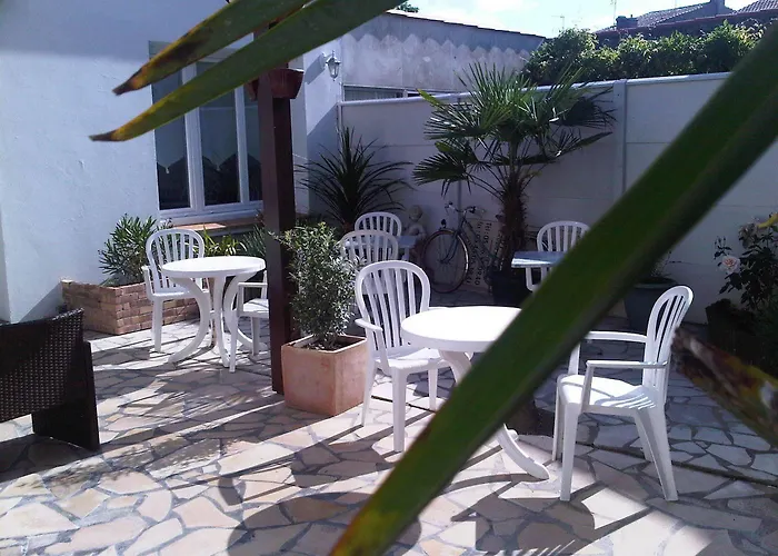 Cit'hotel Atlantis Ξενοδοχείο Ρουαγιάν